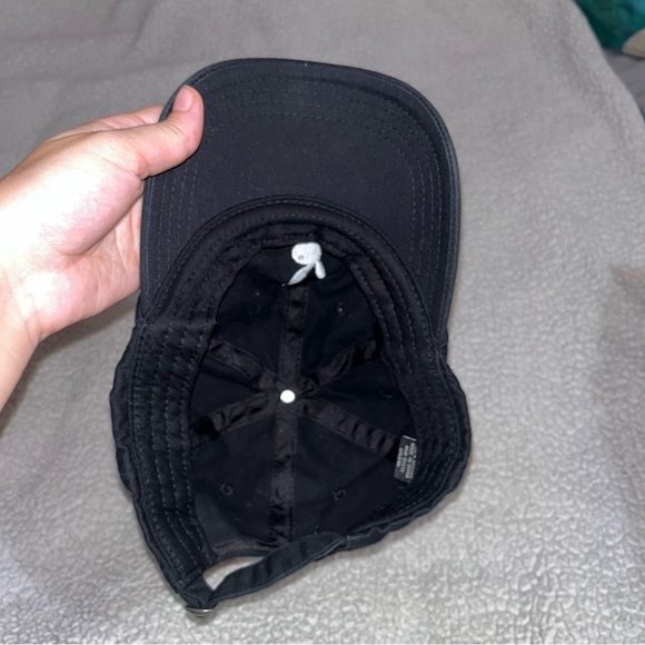 PlayBoy Cap - Picture 4 of 5